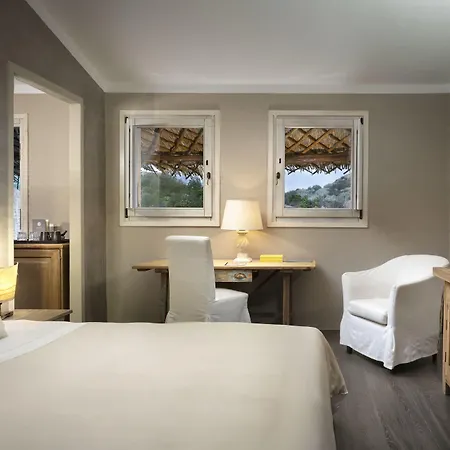 Petra Segreta & Semesteranläggning (resort)