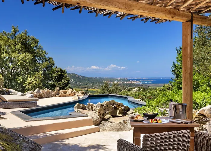 Petra Segreta & 5* San Pantaleo